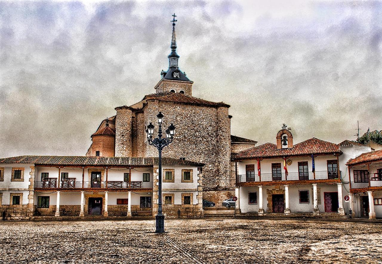 Alojamiento Colmenar De Oreja Plaza Mayor Luaran gambar