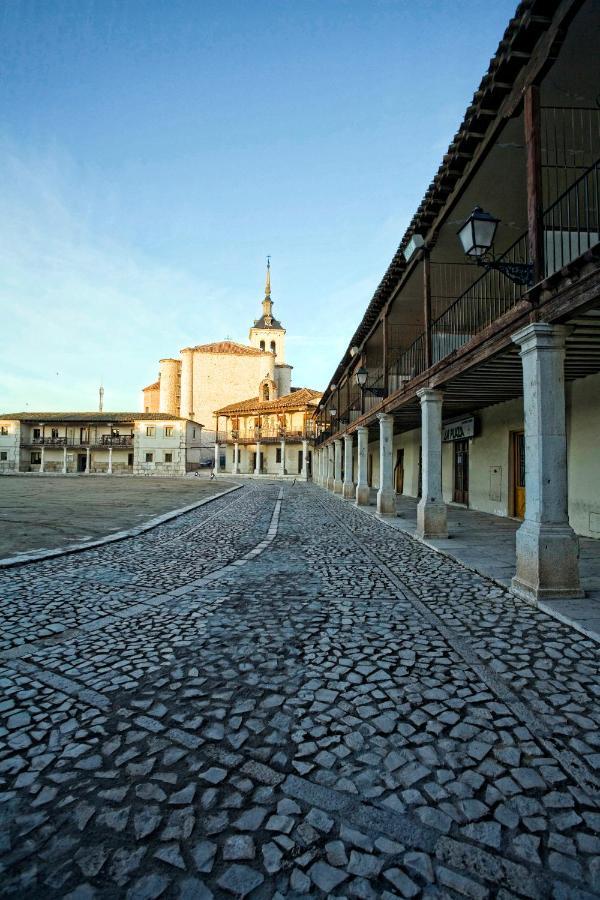 Alojamiento Colmenar De Oreja Plaza Mayor Luaran gambar